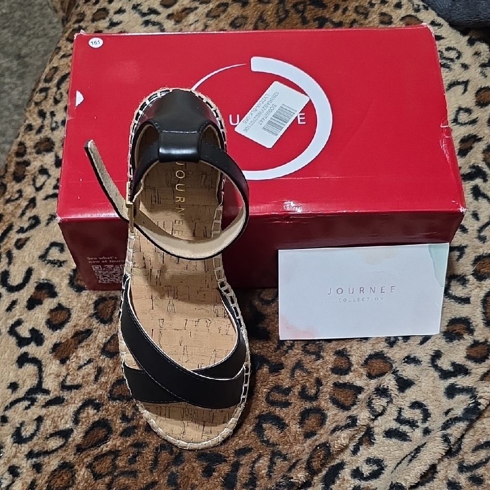 Journee Collection Black and Tan Sandals